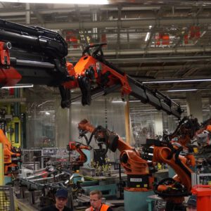 roboterwechsel-elektrokran-sondermontagekran-automobilindustrie Roboterwechsel, Elektrokranmobil, Sondermontagekran Hüffermann