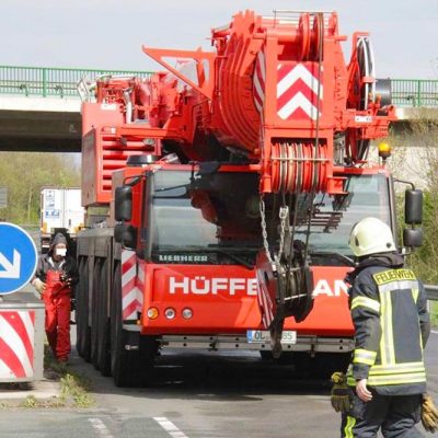 baustellensicherung-verkehrssicherung-hueffermann-bergung-verkehrstechnik Baustellenabsicherung, Verkehrstechnik, Verkehrssicherung, Hüffermann Krandienst