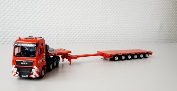 Semitieflader Modell 6-Achs LKW Modell von WSI 1:87