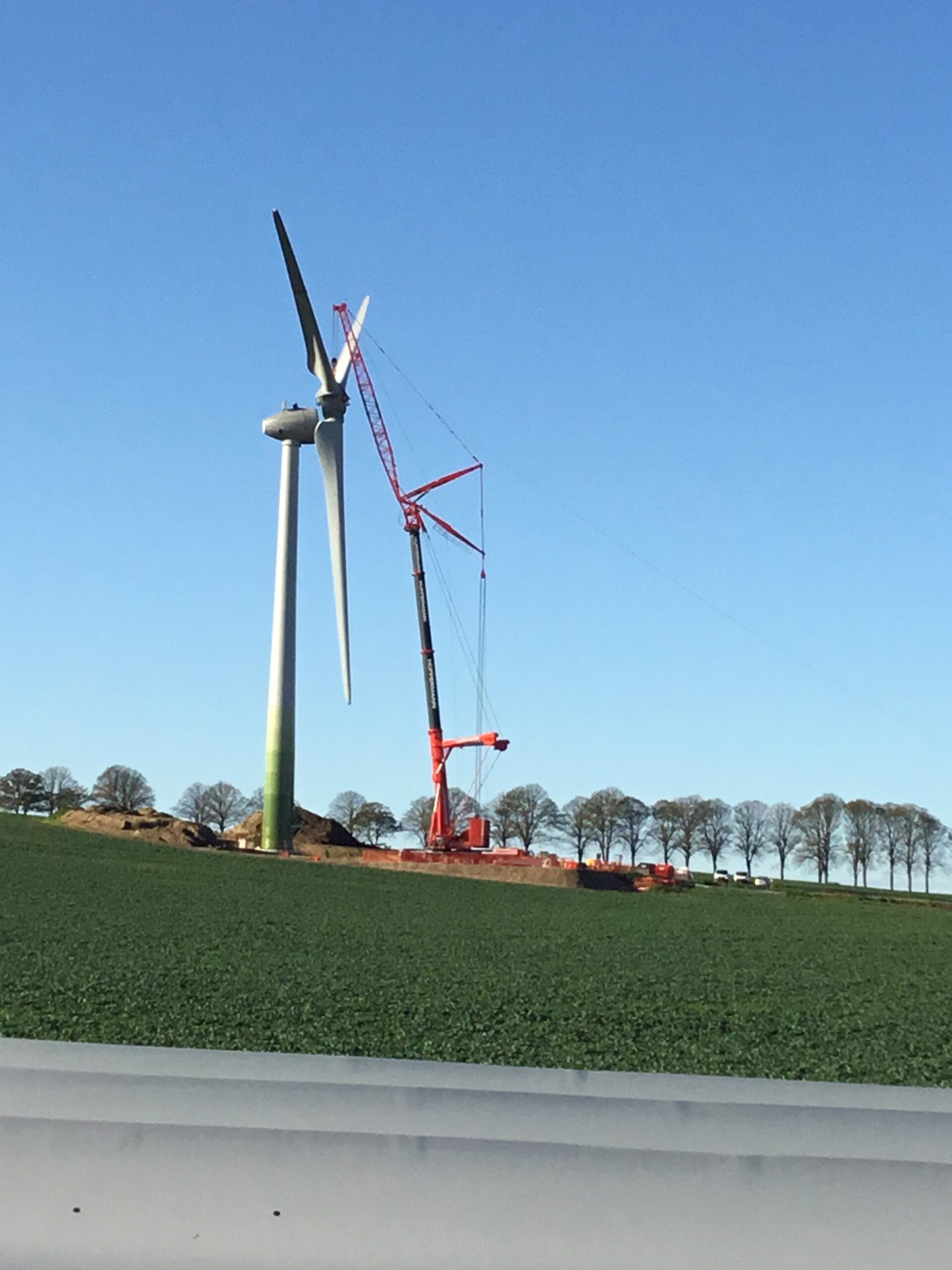 Kranarbeiten-Montagearbeiten-Windkraftanlagen Hüffermann
