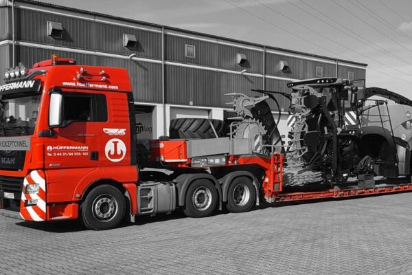 Schwertransporte-Spedition-Kranlogistik-Hüffermann