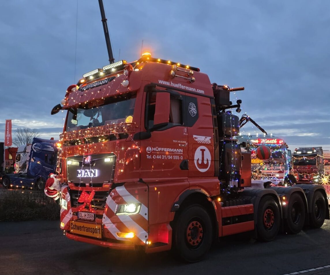 Trucker for Kids - Hüffermann Teilnahme LKW Konvoi Lichterglanz